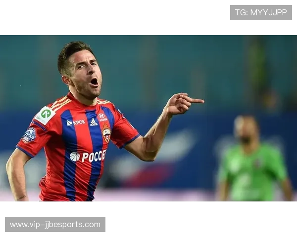 阿尔瓦雷斯足球挂件设计精美展现球星风采打造独特收藏精品